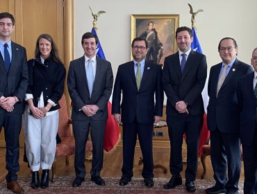 UDI se reúne con el canciller Pérez Mackenna y exige a la oposición retirar solicitud de interpelación
