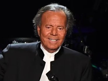 Dos extrabajadoras que denunciaron por abusos a Julio Iglesias presentan nueva querella contra el cantante