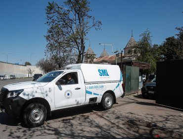 Gendarme fallece en dependencias de la institución en Santiago: su deceso habría sido por causas naturales