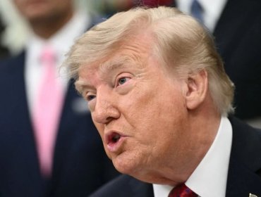 Trump acusa a los "lunáticos de la izquierda radical, tontócratas y comunistas" de querer que EE.UU. "pierda la guerra" con Irán