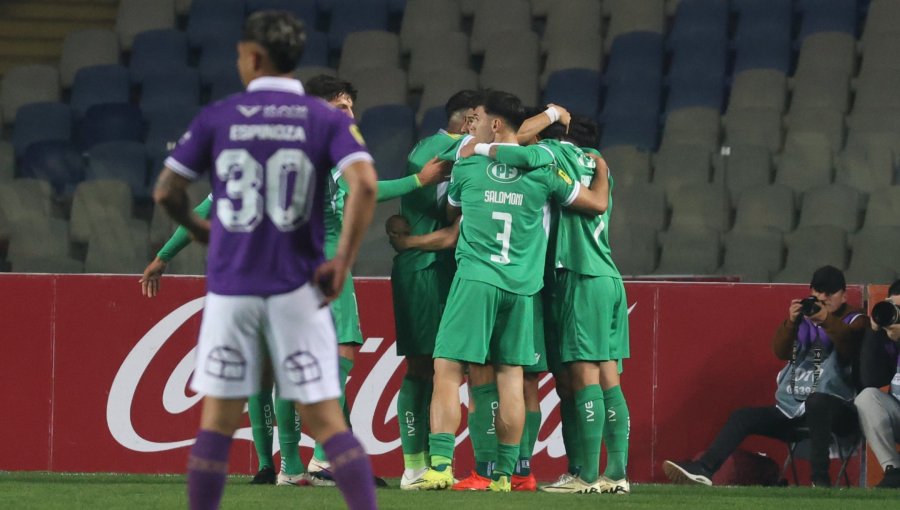 Audax Italiano se impone a domicilio ante D. Concepción y se aleja de la zona de descenso en la Liga de Primera