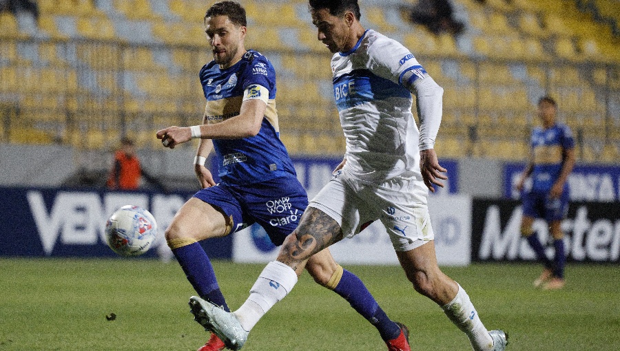 Everton recibe a Universidad Católica en duelo clave por el subliderato