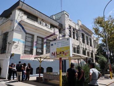 SML mantiene cerca de 80 cuerpos refrigerados en dos contenedores instalados en Recoleta