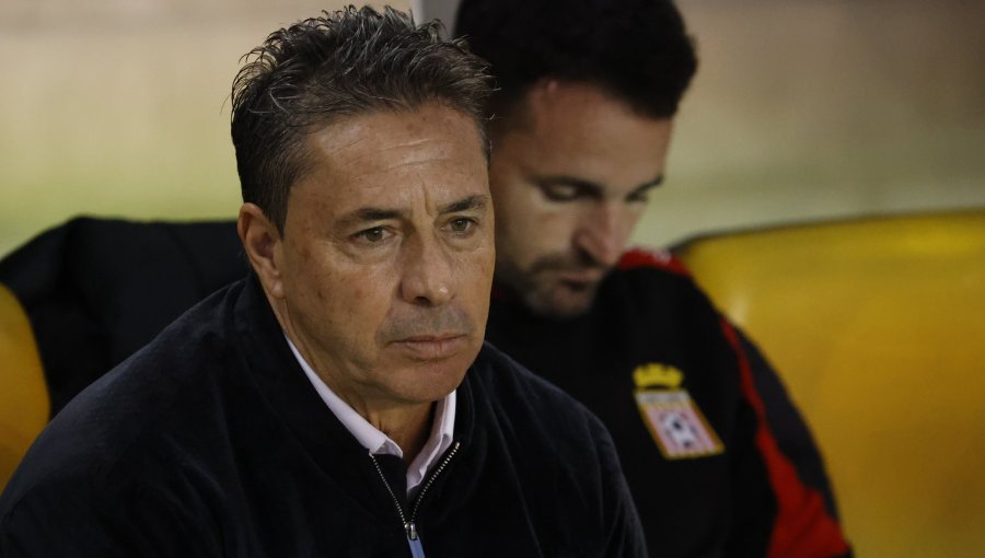 Héctor Almandoz deja la banca de Deportes Copiapó tras sumar su tercera derrota consecutiva