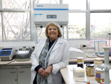 Gloria Montenegro se convirtió en la primera mujer en obtener el Premio Nacional de Ciencias Aplicadas y Tecnológicas