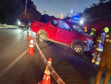Mujer muere tras violenta colisión vehicular en cuesta El Pangal, entre Villa Alemana y Limache: dos personas quedaron graves