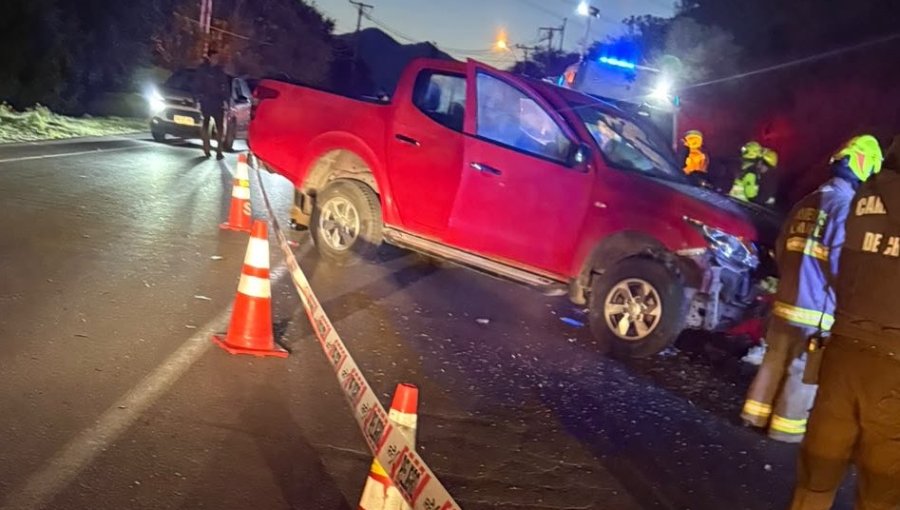 Mujer muere tras violenta colisión vehicular en cuesta El Pangal, entre Villa Alemana y Limache: dos personas quedaron graves