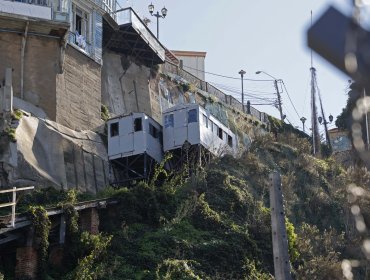 Ascensor Artillería vuelve a quedar en suspenso: MOP evalúa cambiar licitación y aún no hay fecha para su anhelada recuperación
