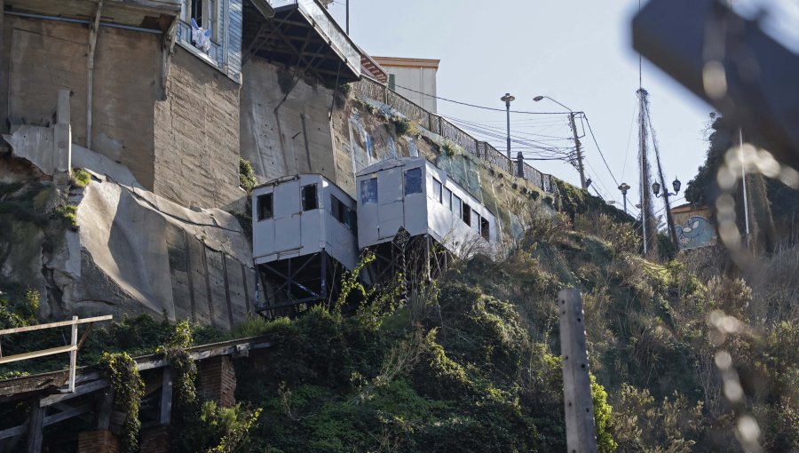 Ascensor Artillería vuelve a quedar en suspenso: MOP evalúa cambiar licitación y aún no hay fecha para su anhelada recuperación