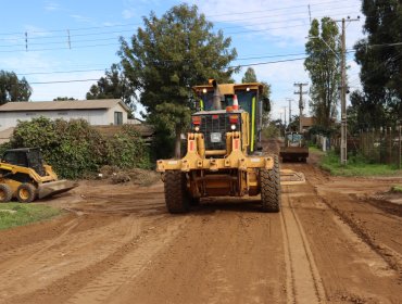 Quintero despliega maquinaria para reparar calles y pasajes de Loncura: ya van más de 200 metros intervenidos
