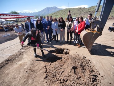 Tras 14 años de espera, comienza la construcción de 80 viviendas en Putaendo