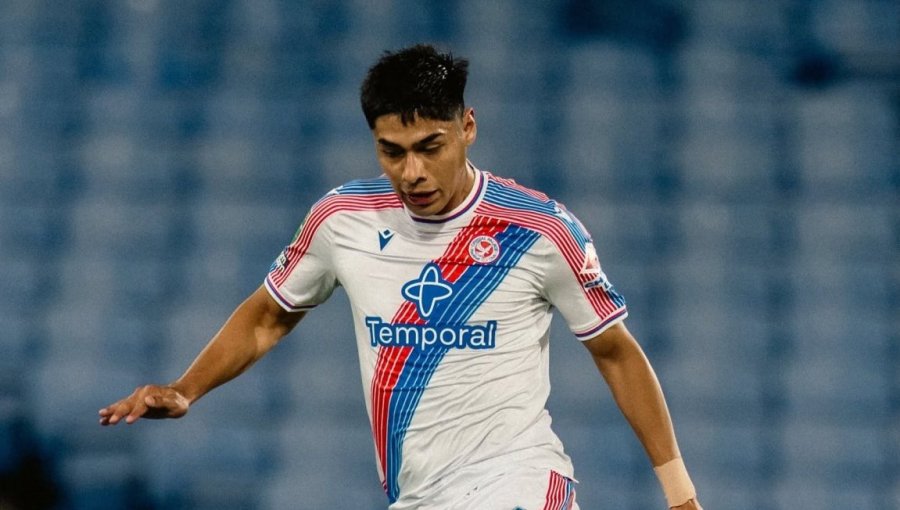 Crystal Palace goleó al Middlesbrough por la Carabao Cup en la primera titularidad de Darío Osorio