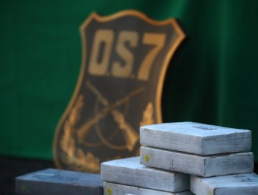 Prisión preventiva para tres integrantes de una banda tras decomiso de 15 kilos de droga en San Antonio