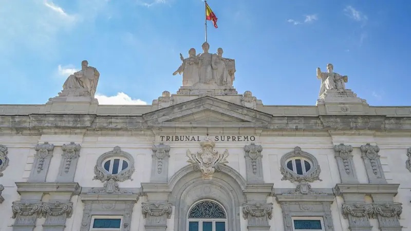 Tribunal Supremo de España suspendió el derecho a votar de miles de ciudadanos nacionalizados