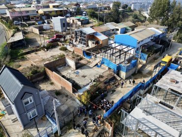 Abogado de damnificados de El Olivar condena la "masacre comunicacional" de Poduje y apunta a "cobardía" de la clase política