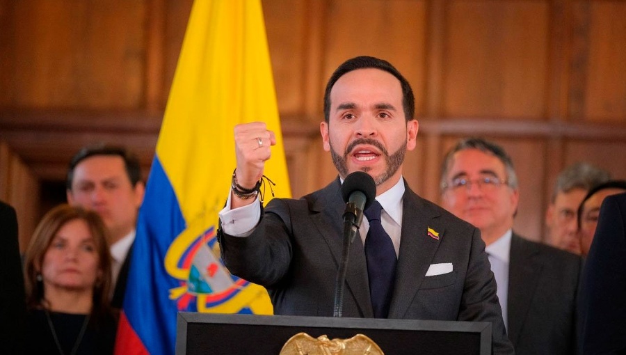 Presidente de Colombia da una semana para capturar al líder paramilitar alias "Pinocho"