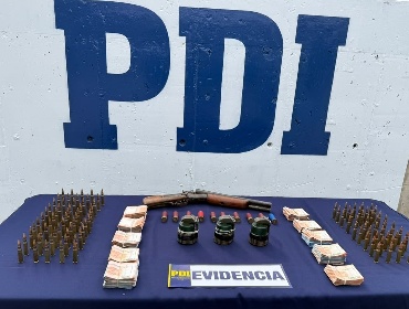 Incautan granadas, armas y más de $11 millones durante control en Los Vilos