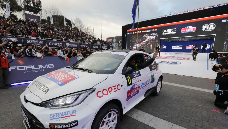 Piloto francés gana la undécima etapa del Rally Chile Biobío y acecha al líder Solberg