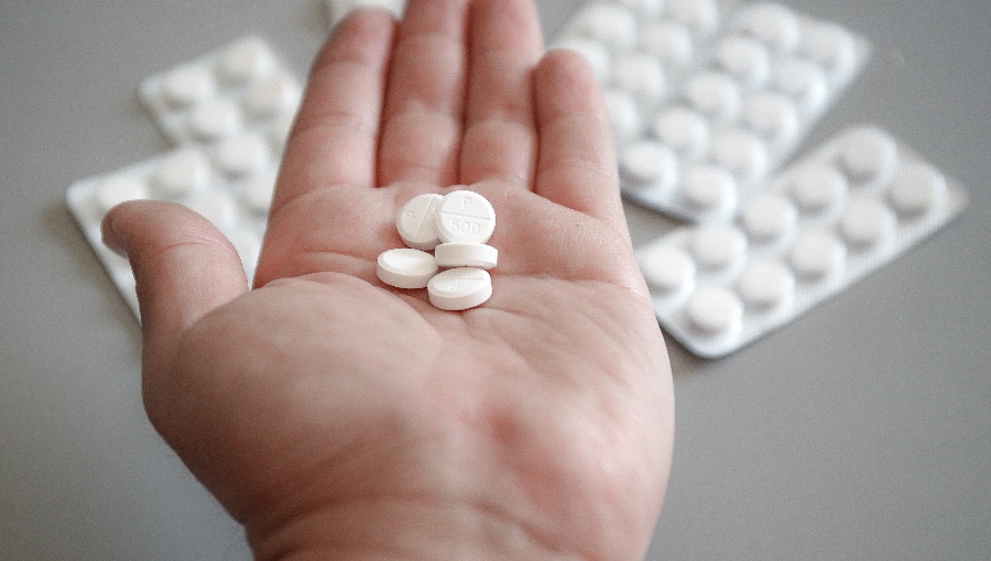 Aumenta consumo de paracetamol con intenciones suicidas entre los adolescentes