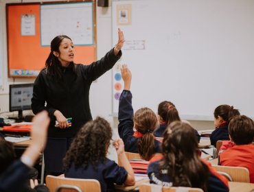 Editorial: El valor del capital humano docente en nuestras escuelas y liceos dependientes del Estado
