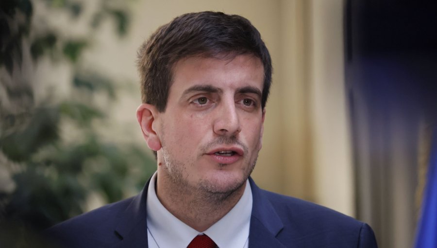 Diputado Schalper solicita al Gobierno reponer urgencia a proyecto que regula redes sociales para proteger a niños y adolescentes