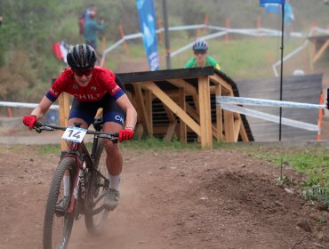 Catalina Vidaurre le da el primer oro al Team Chile y lidera histórico 1-2 en mountain bike