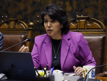 Senadora Provoste (DC) tilda de "desastrosos" los primeros seis meses del Gobierno y critica su gestión económica