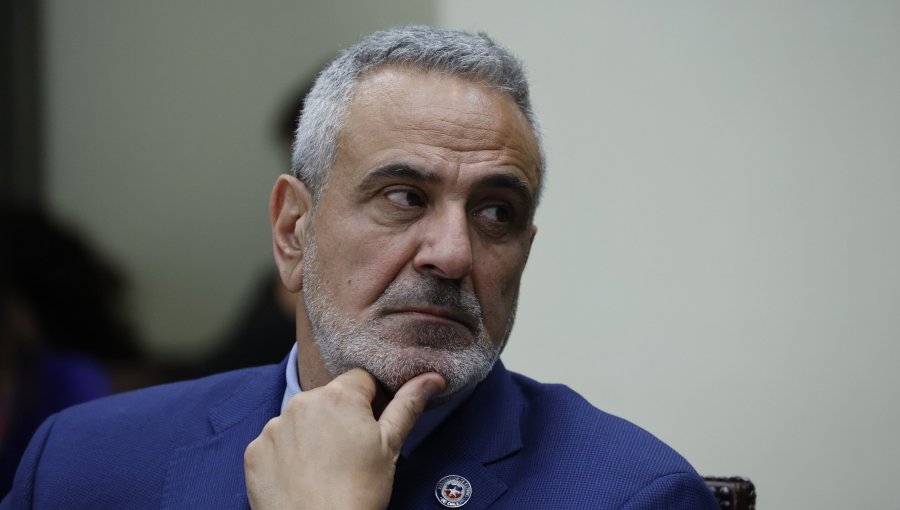 Pablo Milad descartó acercamientos con Gustavo Alfaro para ser nuevo DT de la Roja: "Nunca hubo conversaciones"