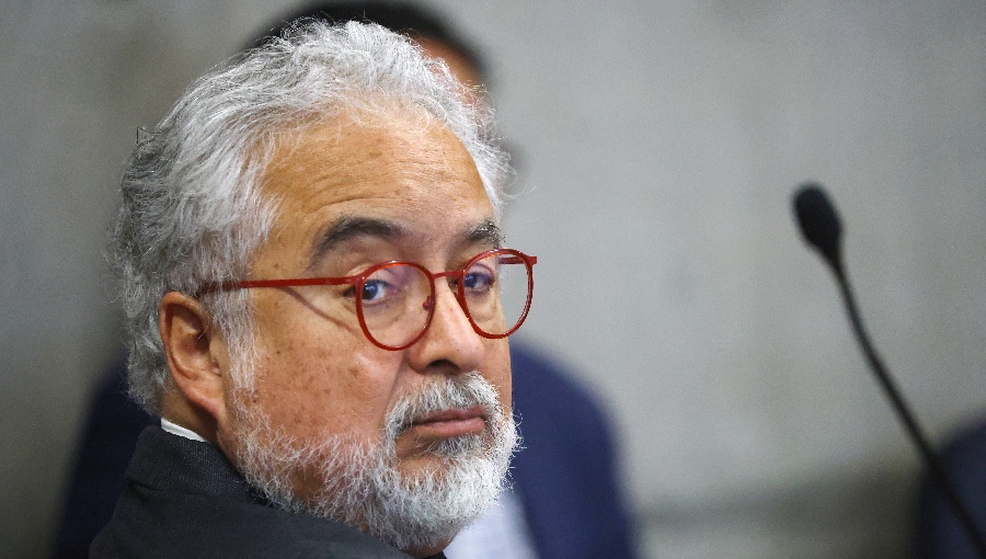 Caso Audio-Factop: Fiscalía presenta acusaciones contra imputados y pide 17 años de cárcel para el abogado Luis Hermosilla
