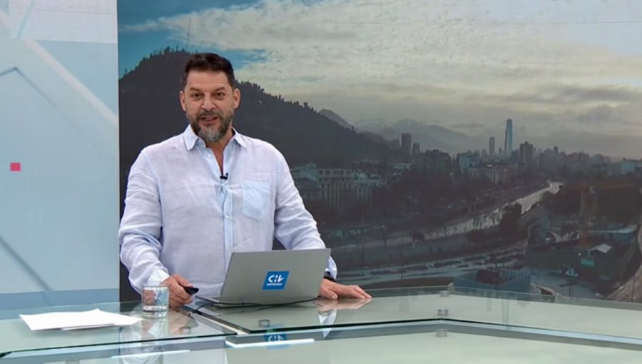 Rafael Cavada acuerda su salida de una radio tras comentada aparición en Chilevisión
