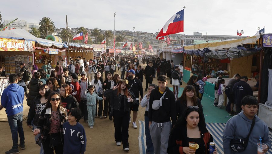 Con 100 carabineros, 26 cámaras y controles permanentes reforzarán la seguridad en las fondas del parque Alejo Barrios de Valparaíso