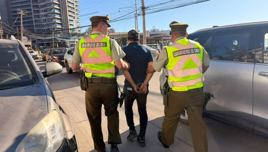 Conductor de microbús fue detenido en Algarrobo tras dar positivo a cocaína en control