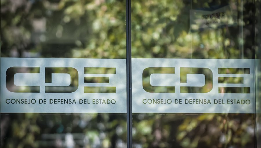 CDE interpone querella criminal contra exministro Ulloa y los abogados Hermosilla, Vargas y Donoso en el marco del caso Audio