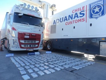 Incautan más de 164 kilos de droga en Quillagua: carga de cocaína iba oculta en camión para comercializarse en Fiestas Patrias