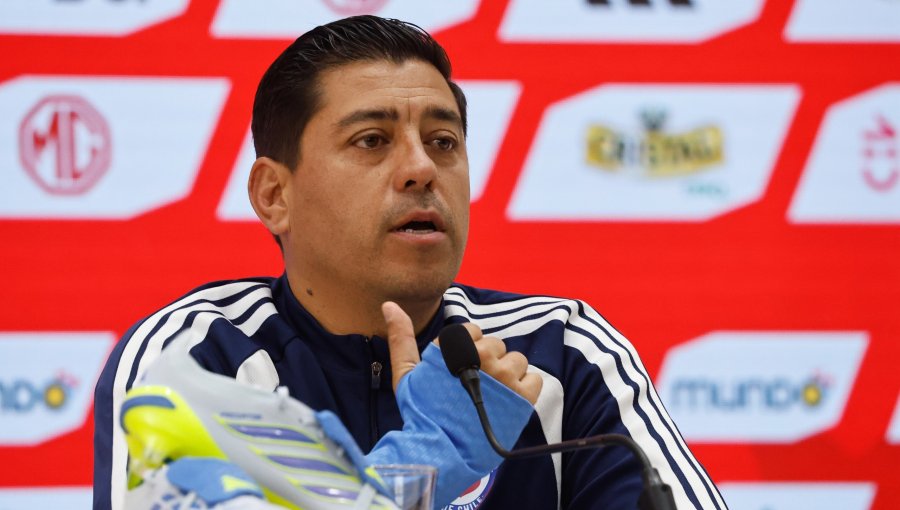 Gerencia de Selecciones Nacionales plantea que Nicolás Córdova sea parte del próximo cuerpo técnico de la Roja