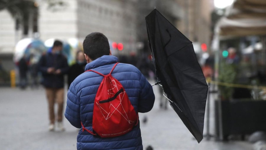 Declaran Alerta Temprana Preventiva para la región de Valparaíso ante pronóstico de viento, precipitaciones y tormentas eléctricas