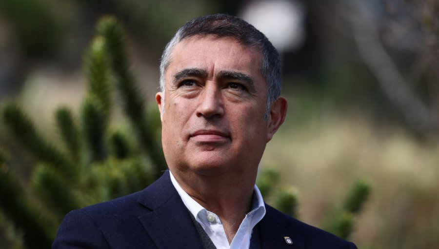 Desbordes advierte que "causal de destitución" en reglamento de ley de Seguridad Municipal podía usarse como "herramienta política"