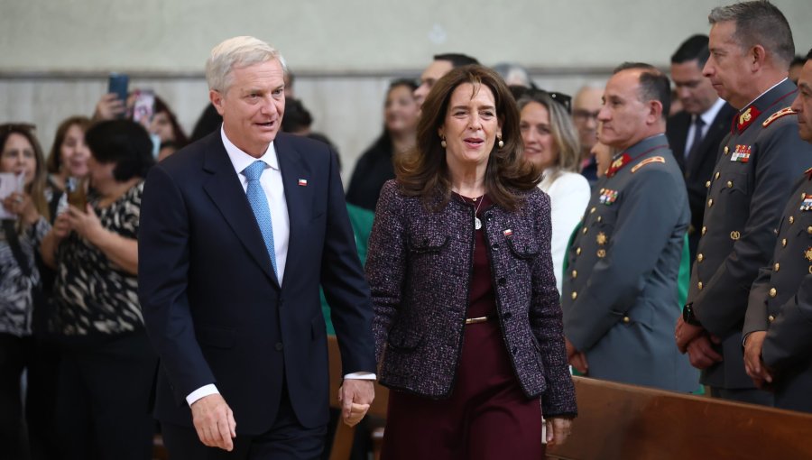 Presidente Kast encabeza Te Deum y desfile en San Bernardo bajo reforzado esquema de seguridad por amenazas a alcalde White