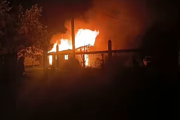 Incendio estructural arrasa por completo con una vivienda en Hijuelas: un sujeto fue detenido