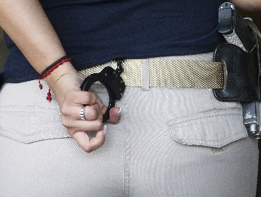 Detienen a hombre acusado de apuñalar a dos mujeres durante una riña en Tomé