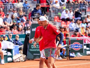 España derrota a Chile en dobles y clasifica a la fase final de la Copa Davis