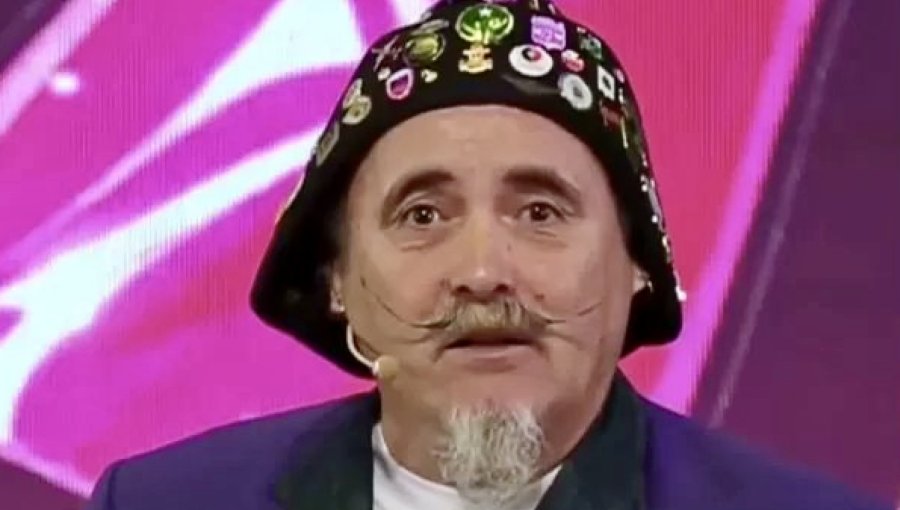 El Flaco vuelve a enfrentar pifias en fonda de Ñuñoa y pide que lo dejen hacer su show