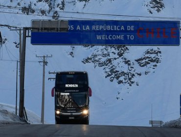 Paso Los Libertadores reabre tras cierre por nevadas y fuertes vientos en la cordillera
