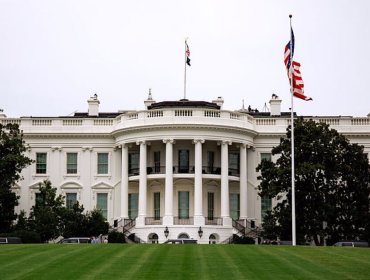 Tres medios de comunicación demandan al Gobierno de Trump tras el bloqueo a sus periodistas en la Casa Blanca