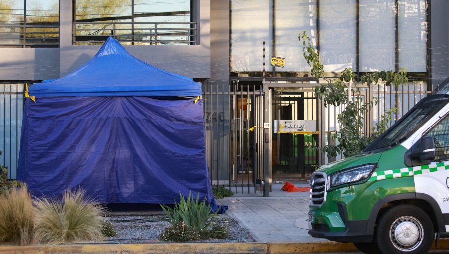 Espinoza emplaza al Gobierno tras muerte de niño de 9 años y afirma que ley que exige protección en edificios "ya debería estar promulgada"