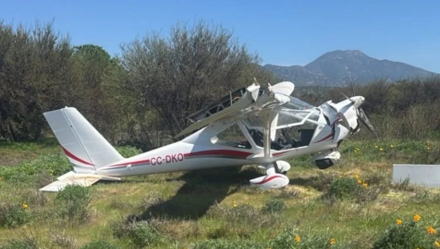 Avioneta cayó cerca de la ruta 68 en inmediaciones del aeródromo de Curacaví: ocupante resultó ileso