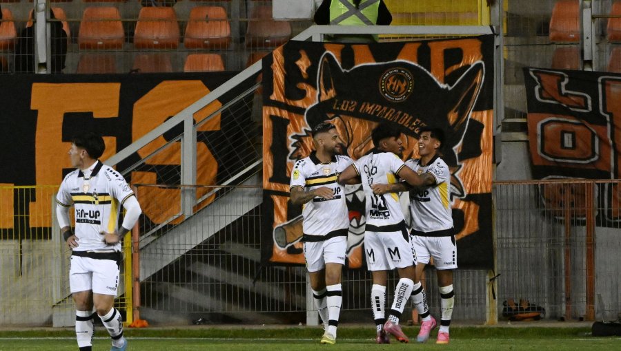 Coquimbo Unido derrota a Cobreloa en la Copa Chile y amarga el debut de Mario Salas