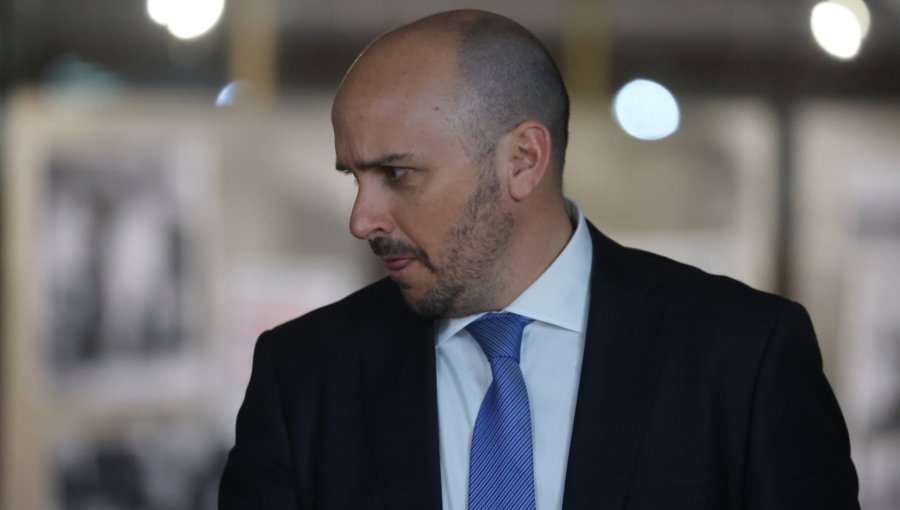 Longton insta al Gobierno a tomar medidas de Piñera para enfrentar el desempleo: "Las fórmulas exitosas hay que replicarlas"