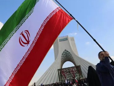 Irán y EE.UU. retoman contactos en Nueva York mediante mediación qatarí para negociar la paz