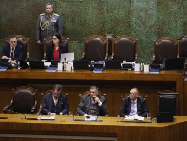 Gobierno insistirá en el Senado con proyecto que extiende plazo de detención para expulsiones administrativas